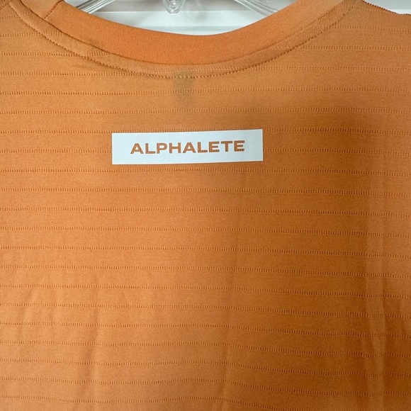 Alphalete Tank Top Muscle Shirt Size M Orange Stretch Sleeveless New No Tag - Picture 3 of 8